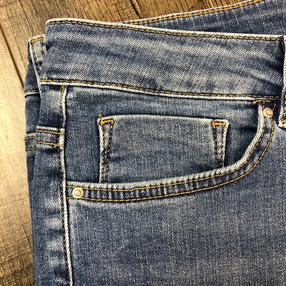 *BNWT* ASOS Distressed Denim Jeans Pants (UK 28/32 - Picture 6 of 8